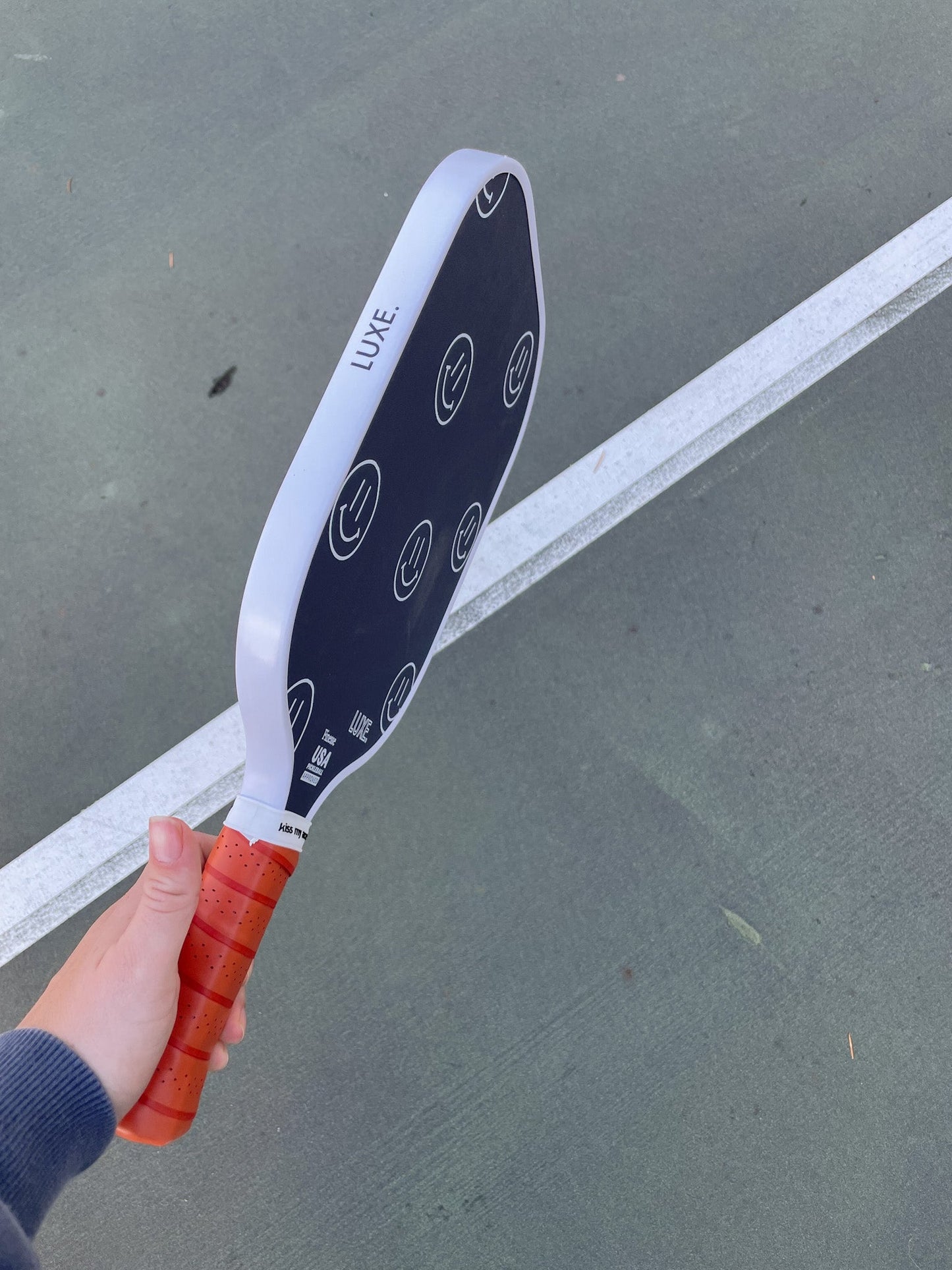 Finesse – 16mm Carbon Fiber Pickleball Paddle for Soft Touch & Control